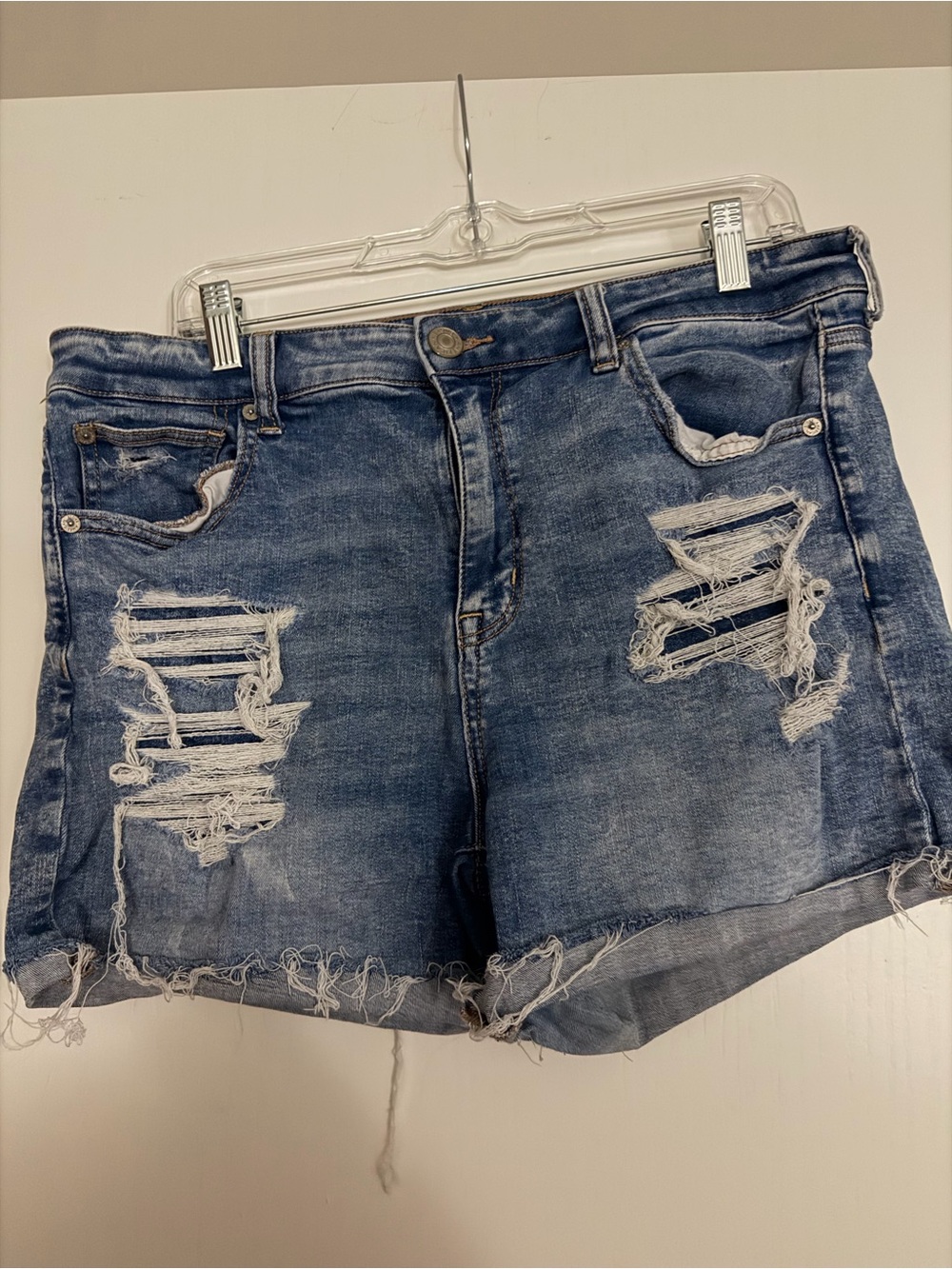 American Eagle Women’s Hi Rise Shortie Denims Shorts Size 16